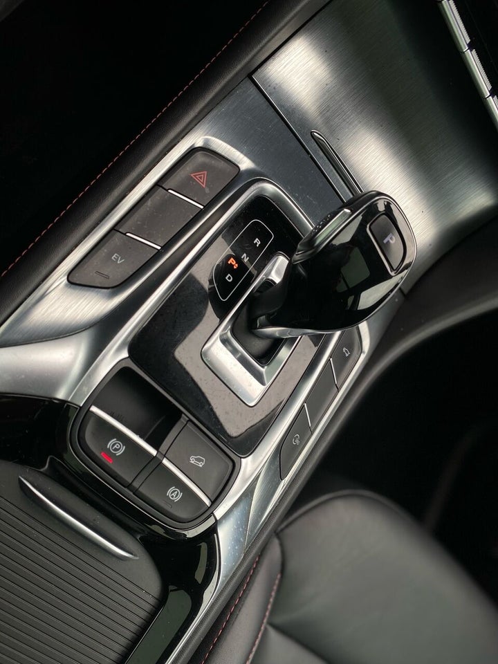 MG EHS 1,5 PHEV Luxury 5d