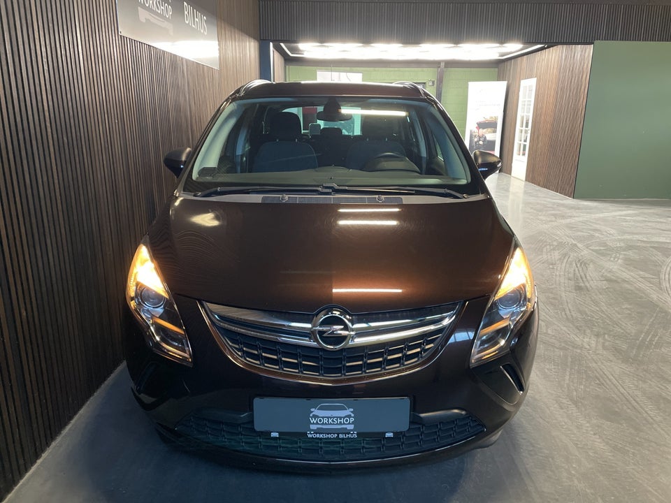 Opel Zafira Tourer 2,0 CDTi 130 Enjoy 7prs 5d