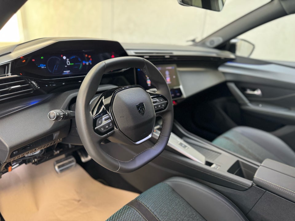 Peugeot e-308 54 First Edition 5d