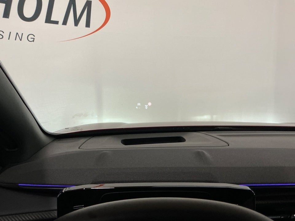 Ford Explorer 82 Premium Extended Range 5d