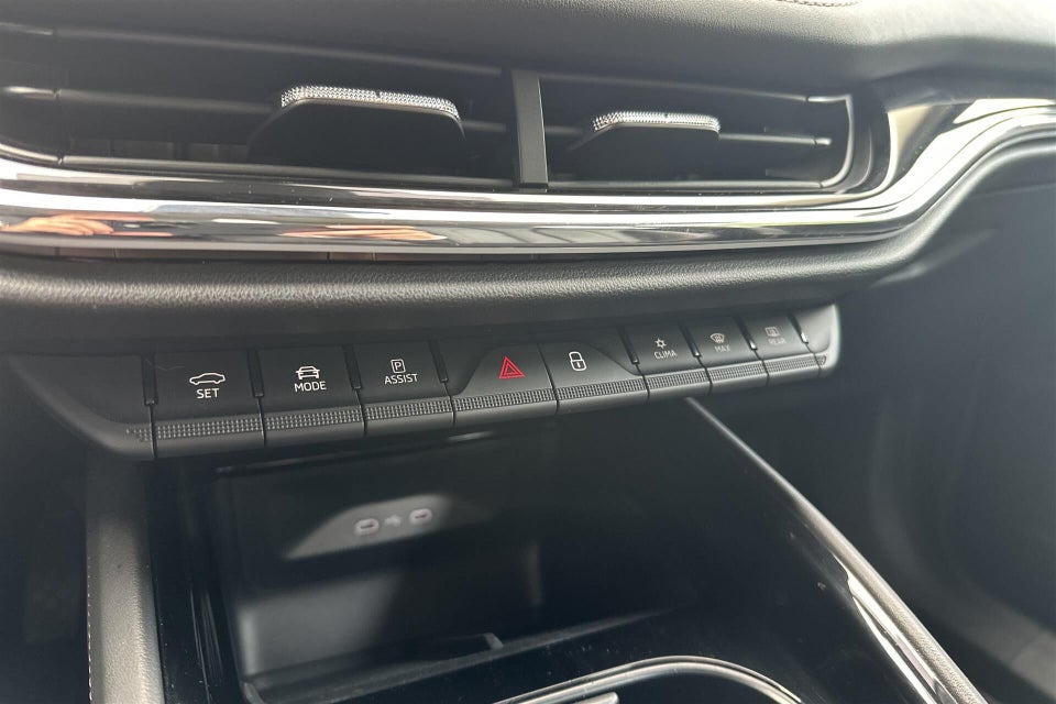 Skoda Enyaq 80 iV Plus Suite 5d