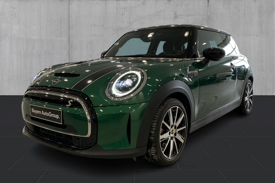 MINI Cooper SE Classic Trim 3d