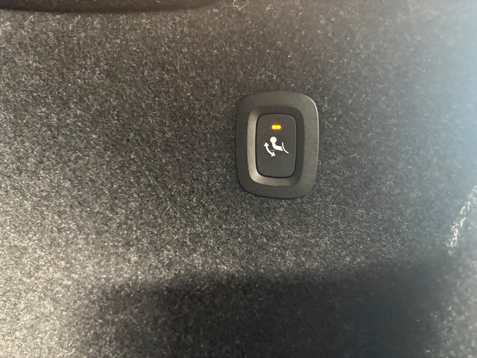 Volvo XC40 P6 ReCharge Plus 5d