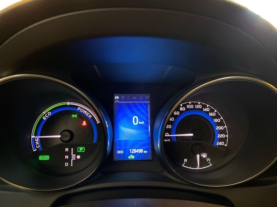 Toyota Auris 1,8 Hybrid H2 Selected Touring Sports CVT 5d