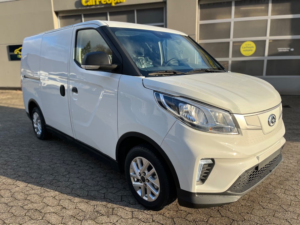 Maxus e-Deliver 3 50 Cargo Van SWB