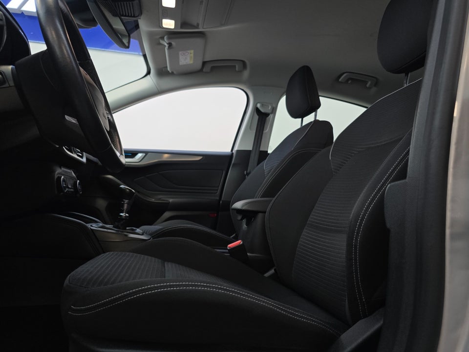 Ford Focus 1,0 EcoBoost Titanium 5d