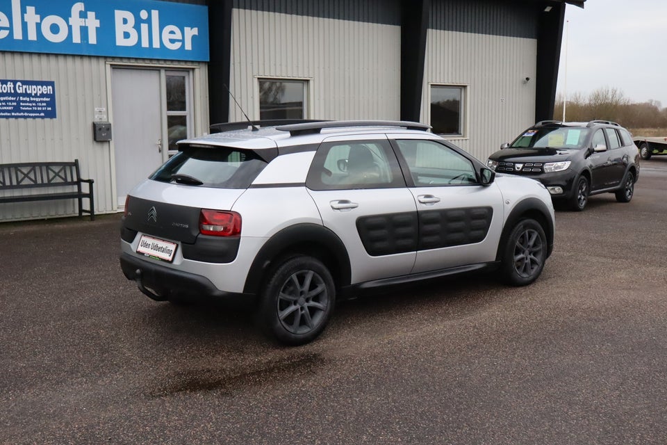 Citroën C4 Cactus 1,2 PureTech 110 Shine 5d