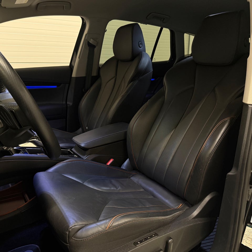 Skoda Enyaq 80 iV Loft 5d