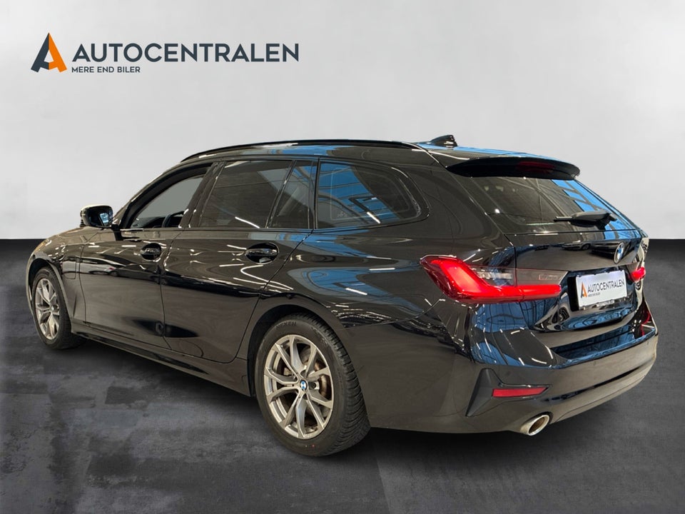 BMW 330e 2,0 Touring Sport Line aut. 5d