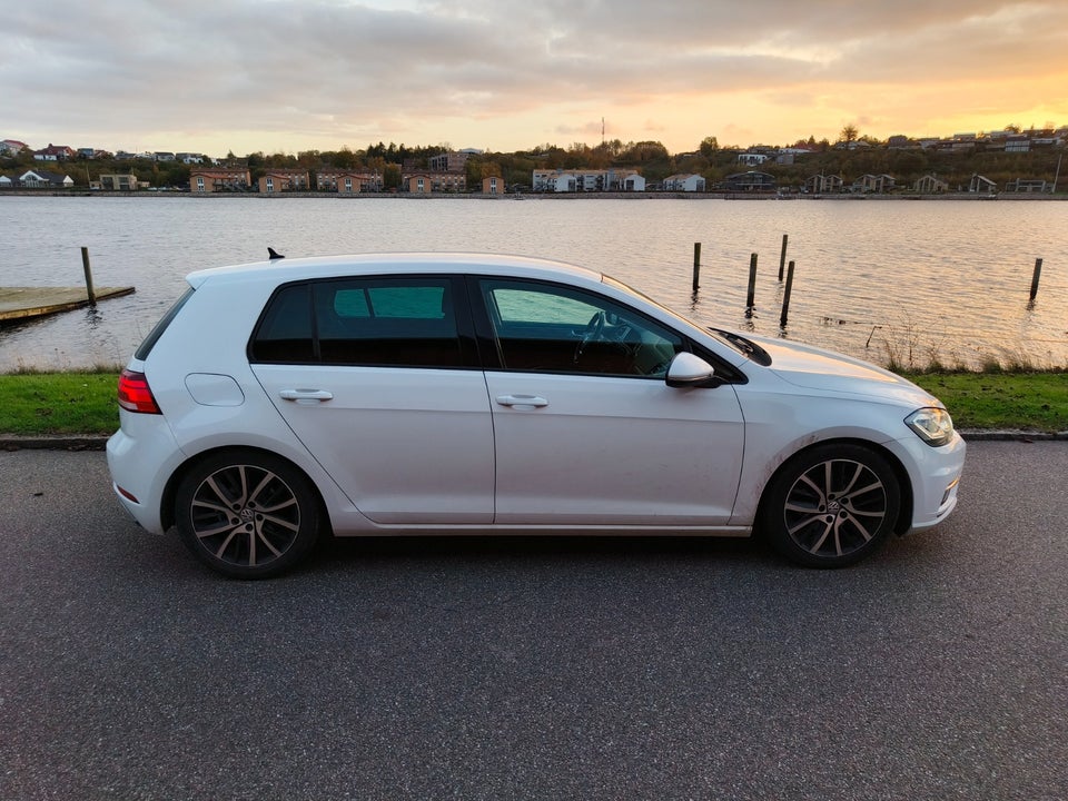 VW Golf VII 1,4 TSi 125 Comfortline BMT 5d