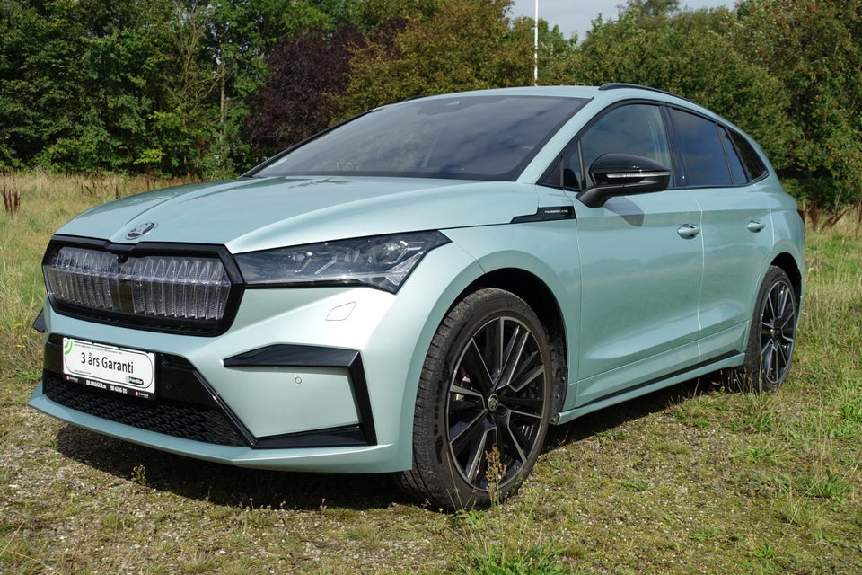 Skoda Enyaq 80X iV Founders Edition 5d