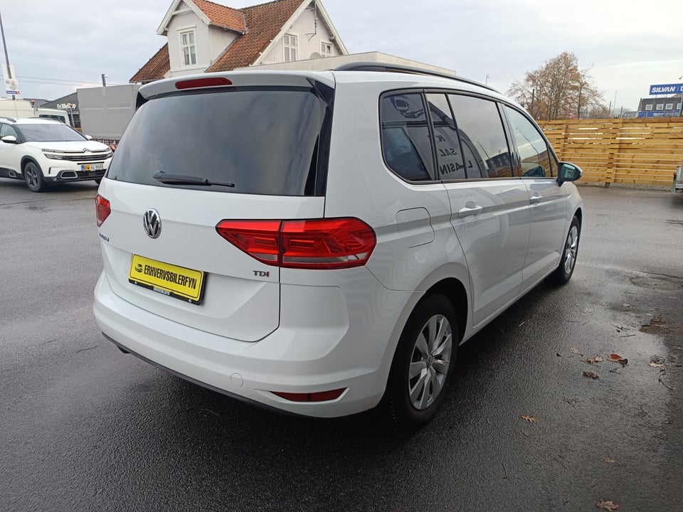 VW Touran 1,6 TDi 110 Comfortline Van 5d