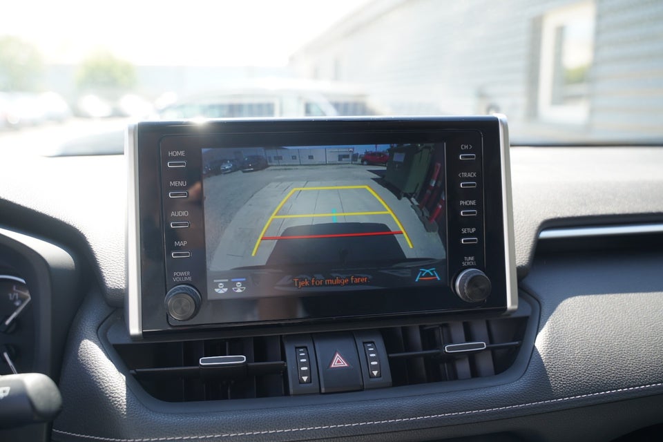 Toyota RAV4 2,0 T3 Smart e-CVT 5d