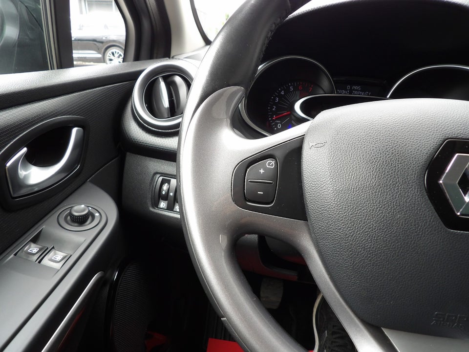 Renault Clio IV 0,9 TCe 90 Zen 5d