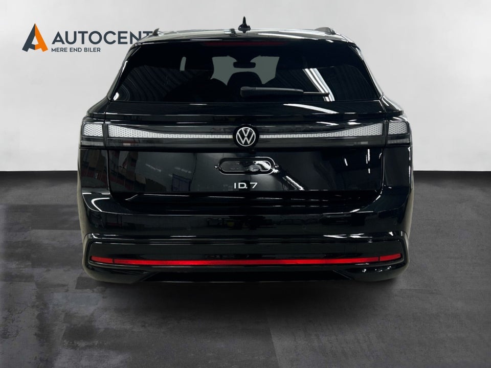 VW ID.7 77 Pro Tourer 5d