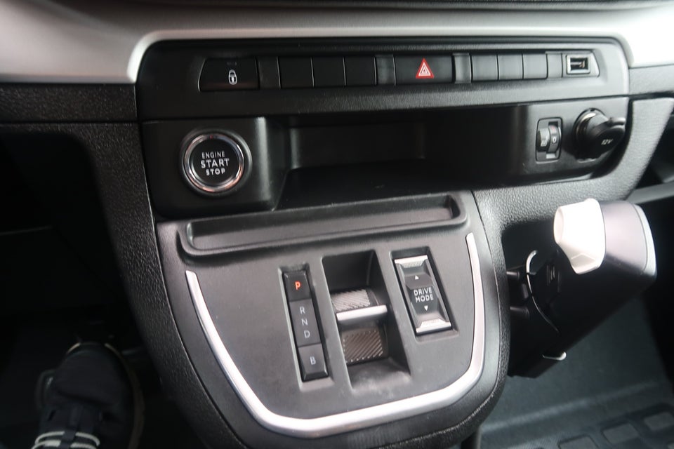 Toyota ProAce Verso 75 Long Shuttle 5d