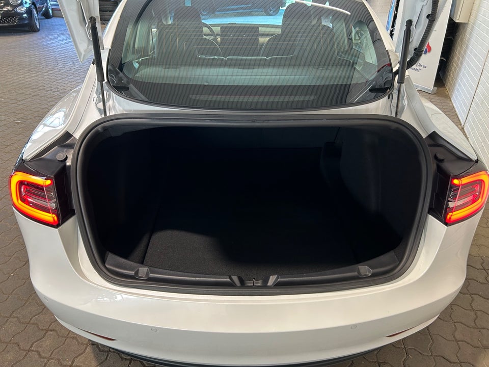 Tesla Model 3 Performance AWD 4d