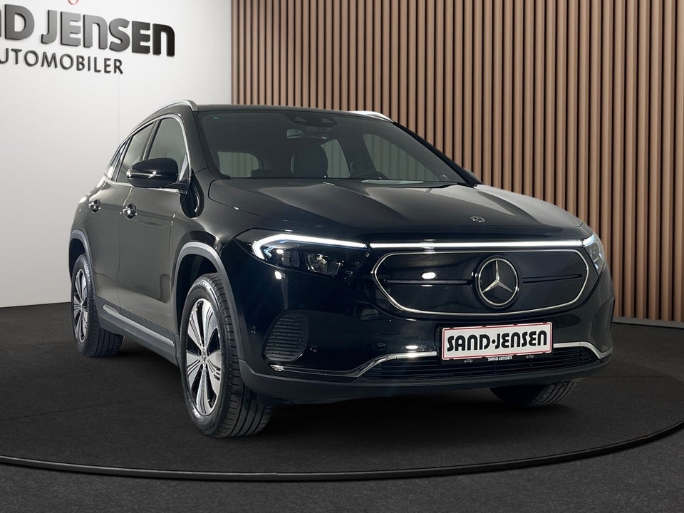 Mercedes EQA300 Progressive 4Matic 5d