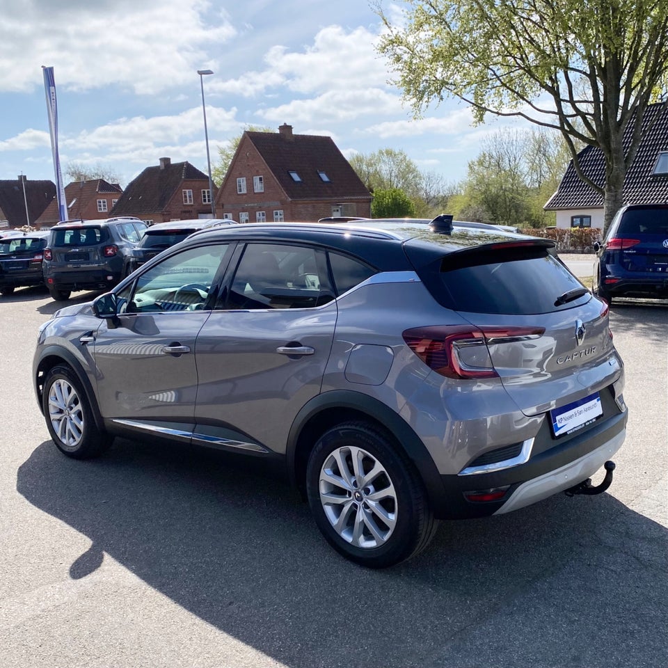 Renault Captur 1,6 E-Tech Intens 5d