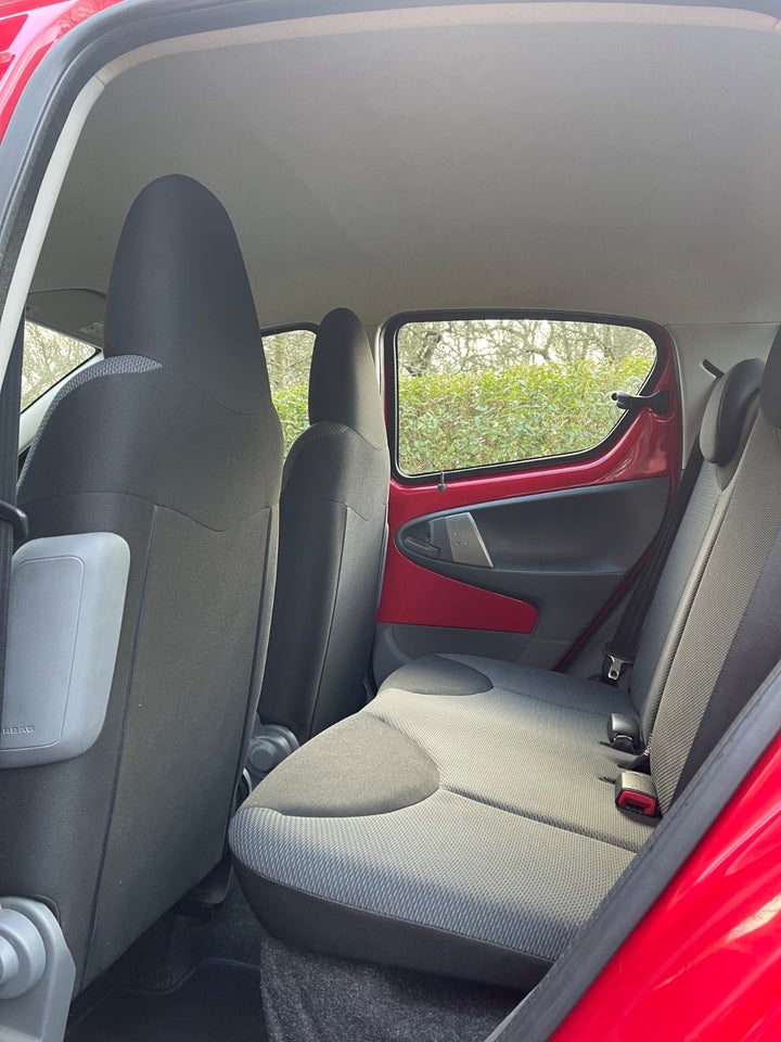 Toyota Aygo 1,0 Plus 5d