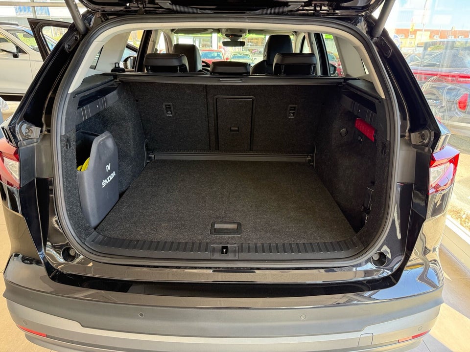 Skoda Enyaq 80 iV Selection Suite 5d