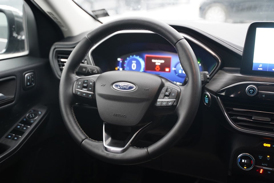 Ford Kuga 2,5 PHEV Vignale CVT 5d