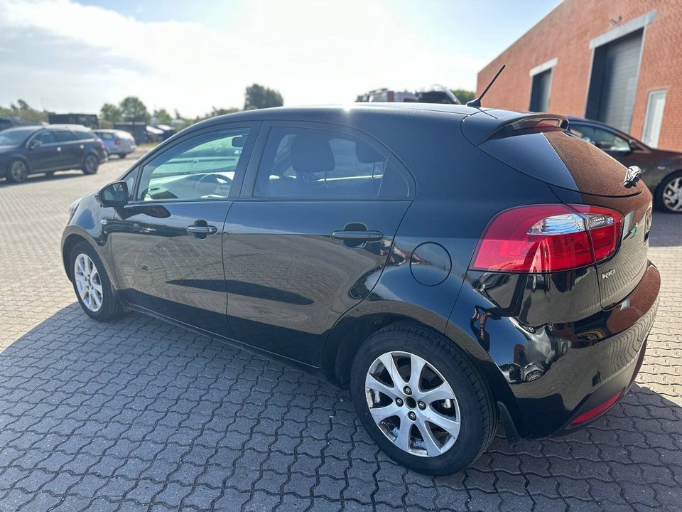 Kia Rio 1,2 CVVT Active 5d