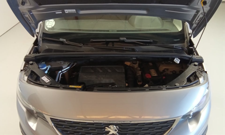 Peugeot Rifter 1,2 PureTech 110 L1 Allure 5d