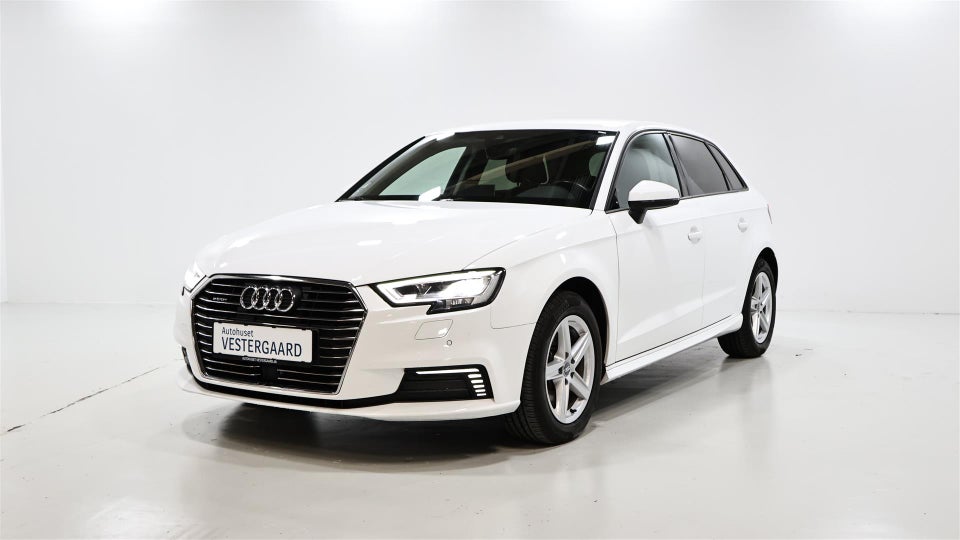 Audi A3 1,4 e-tron Sportback S-tr. 5d