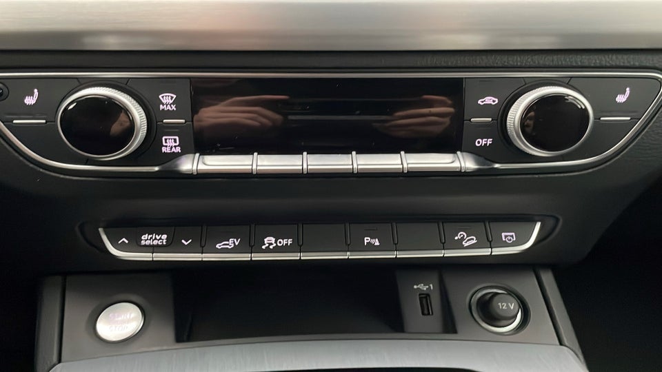 Audi Q5 50 TFSi e S-line quattro S-tr. 5d