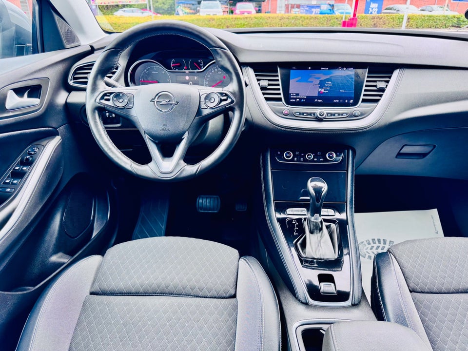 Opel Grandland X 1,6 CDTi 120 Innovation aut. 5d