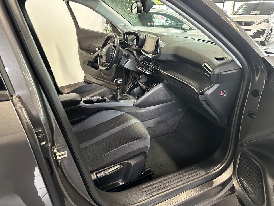 Peugeot 2008 1,2 PureTech 130 Evolution+ 5d