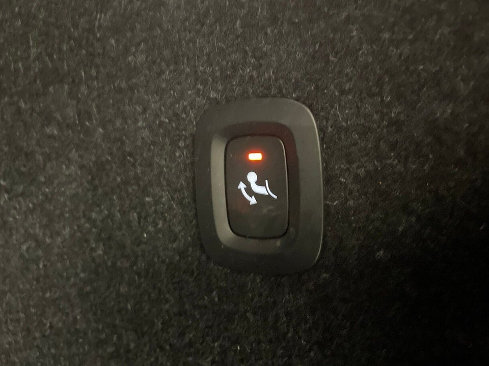 Volvo XC40 P8 ReCharge Twin Pro 5d