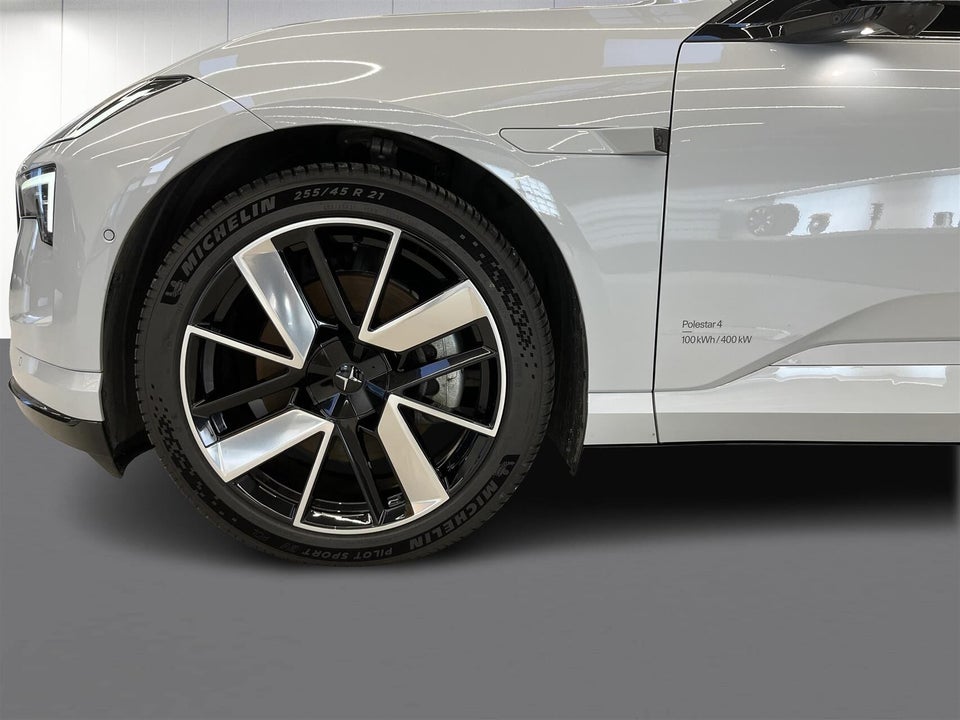 Polestar 4 Long Range Nordic Edition AWD 5d