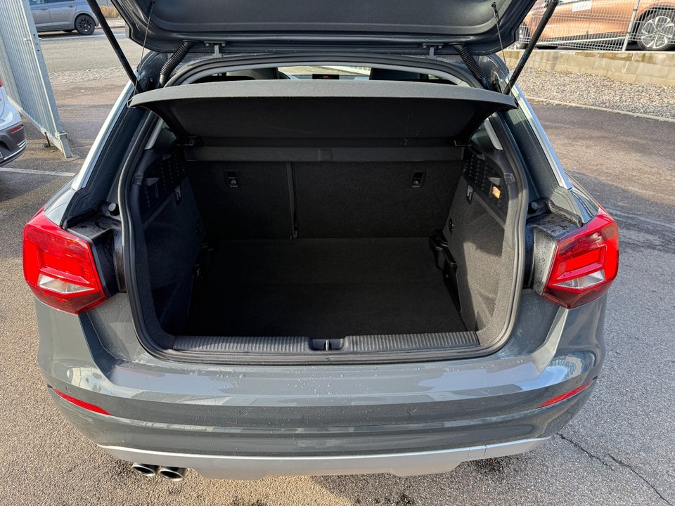 Audi Q2 35 TFSi Sport S-tr. 5d