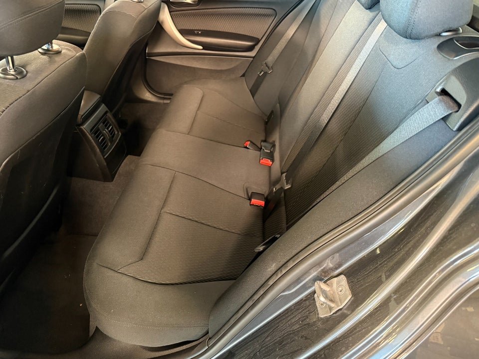 BMW 120d 2,0 aut. 5d