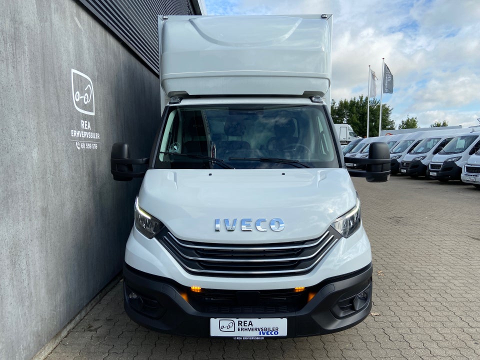 Iveco Daily 3,0 35S18 4100mm Lad AG8