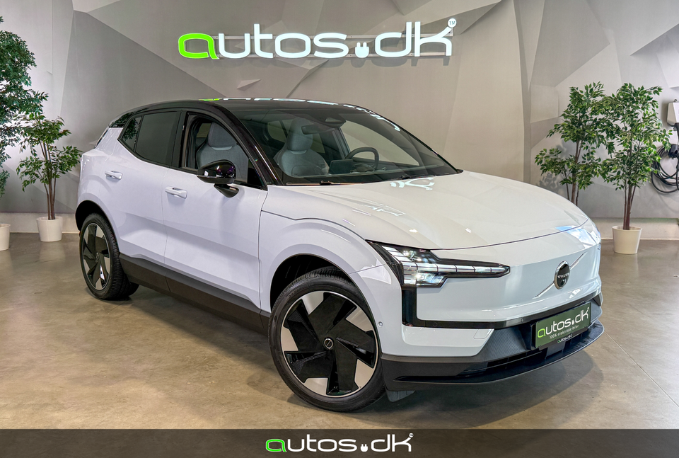 Volvo EX30 Extended Range Ultra 5d