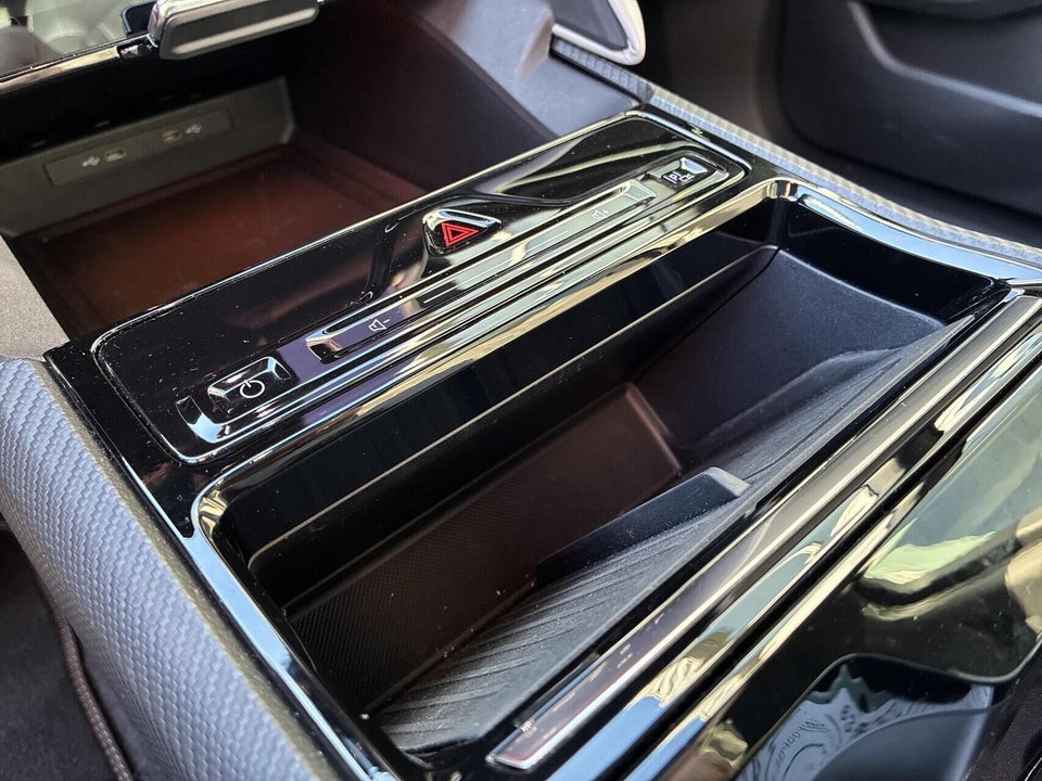 Ford Capri 77 Premium Extended Range 5d
