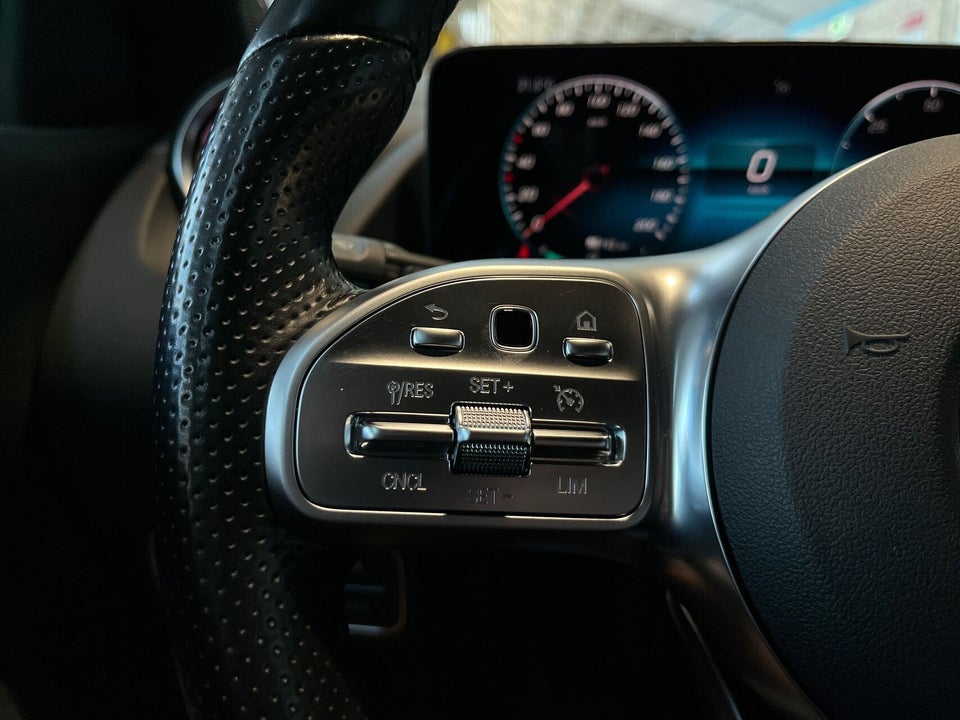 Mercedes EQA250 5d