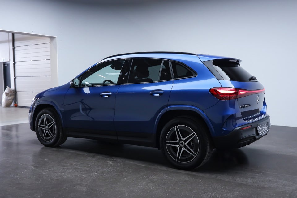 Mercedes EQA250+ AMG Advance 5d