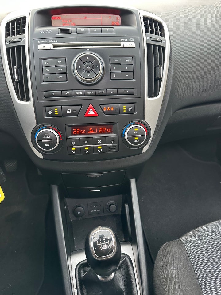 Kia Ceed 1,6 CRDi 115 Sport SW 5d