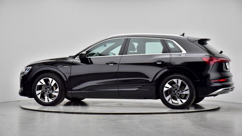Audi e-tron 55 S-line quattro 5d