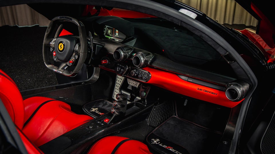 Ferrari LaFerrari 6,3 DCT 2d