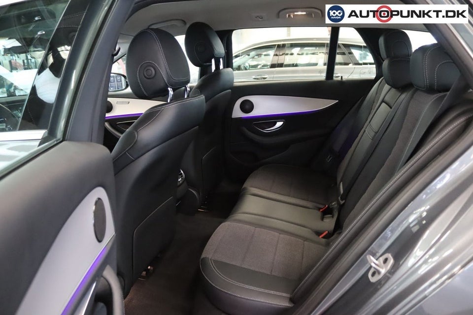 Mercedes E300 de 2,0 Advantage stc. aut. 5d