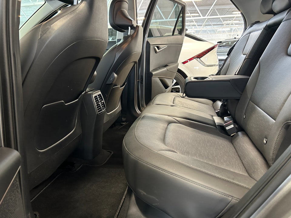 Kia Niro 64 EV Upgrade 5d