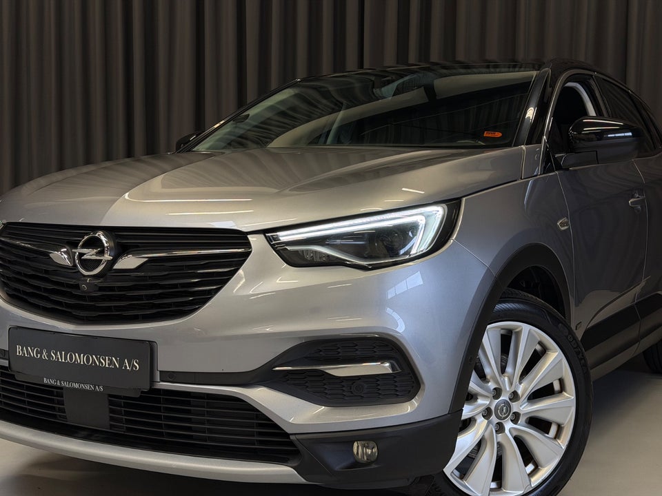 Opel Grandland X 1,6 Hybrid4 Ultimate aut. 5d