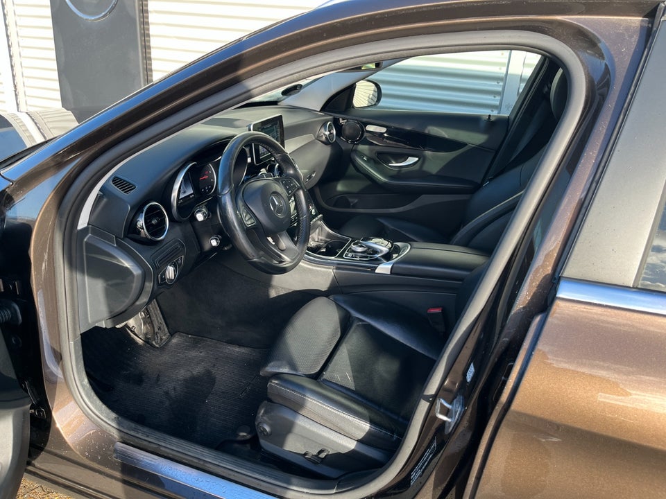 Mercedes C220 d 2,0 Business stc. aut. 5d