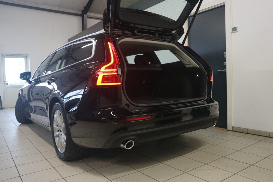 Volvo V60 2,0 D4 190 Momentum aut. 5d