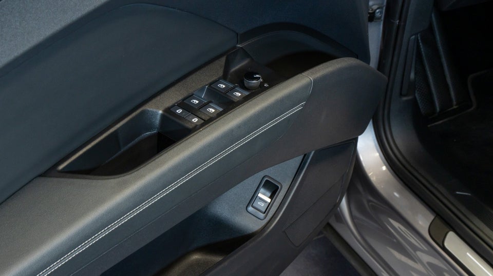 Audi Q4 e-tron 40 S-line Sportback 5d